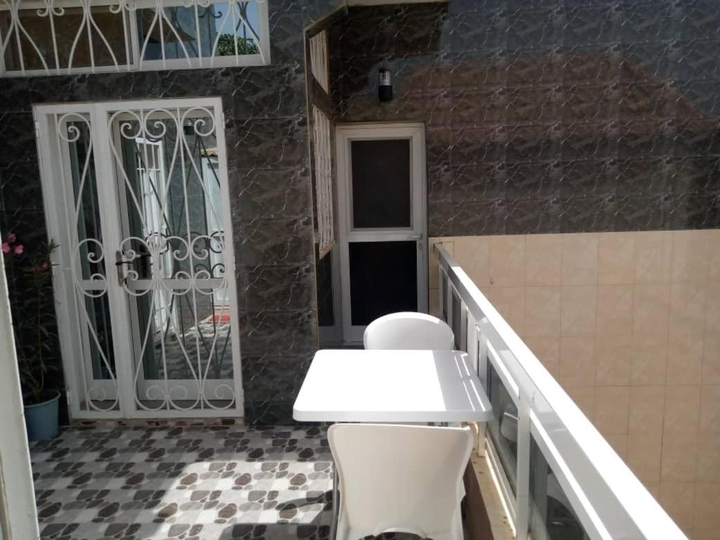 Keur Karim Sarr Apartman M'Bour Kültér fotó